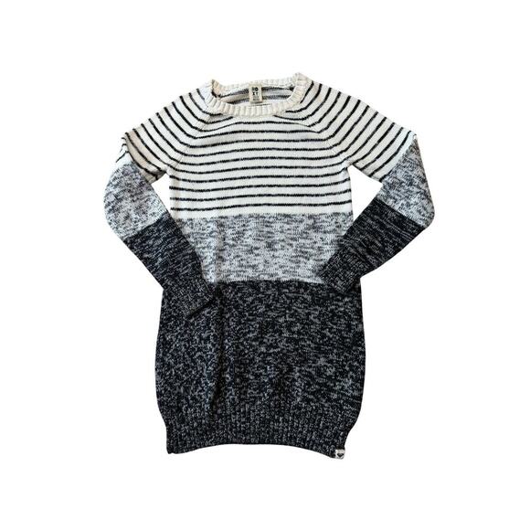 Roxy Sweater Dress, size women's Medium, Black, gray & cream soft sweater - Picture 1 of 10
